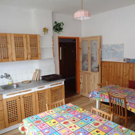 Holiday House Mirika 3* Svaty Kriz